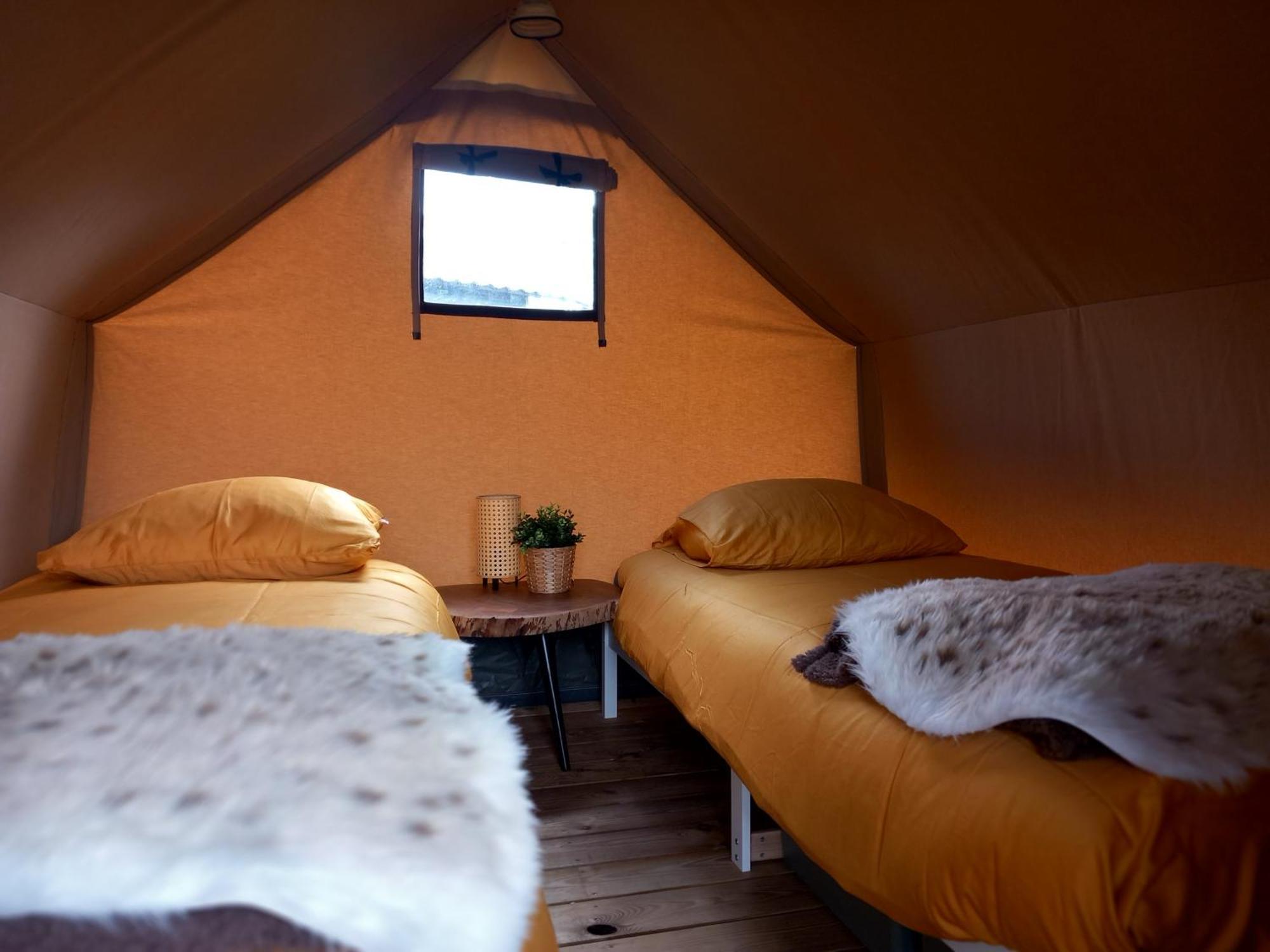 Safari Lodge 'Linge-Zicht' Tiel Luaran gambar